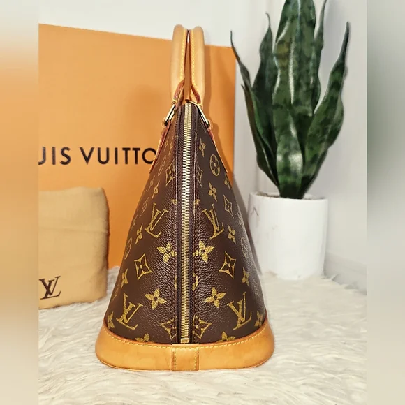 🔥Authentic 🔥 Louis Vuitton Alma Pm - Picture 12 of 16